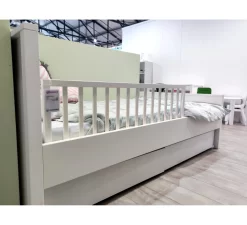 Bobby Bed 120x200 Cm, Incl. Lattenbodem En Lades - Showmodel -Babyproducten bopita bobby bed 120x200 cm incl lattenbodem en lades showmodel 2